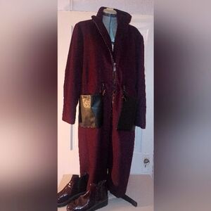 Chic Burgundy Coat with Black Pockets